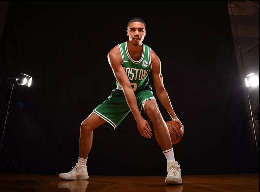 的进攻表演 的进攻表演