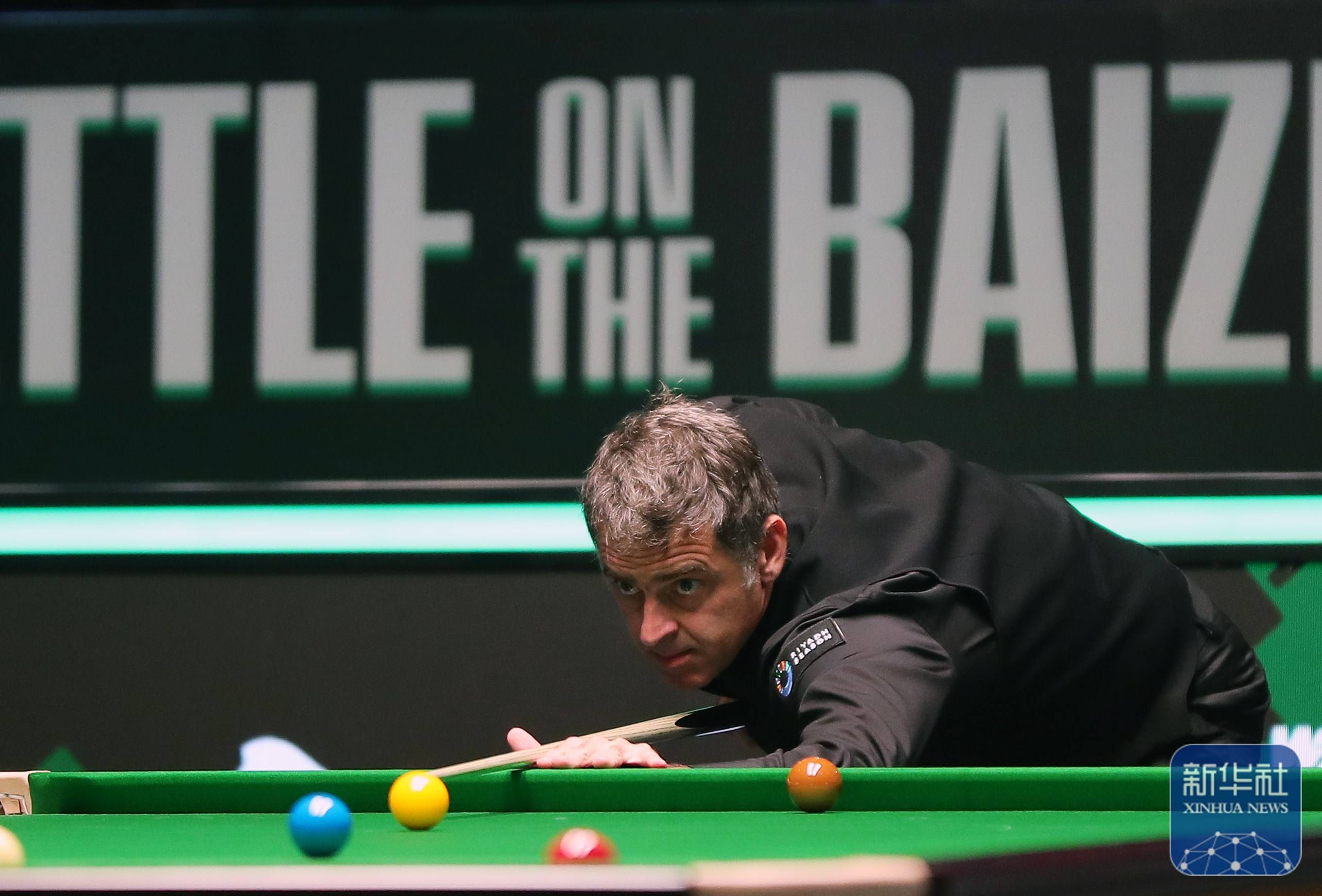 崭露头角 崭露头角